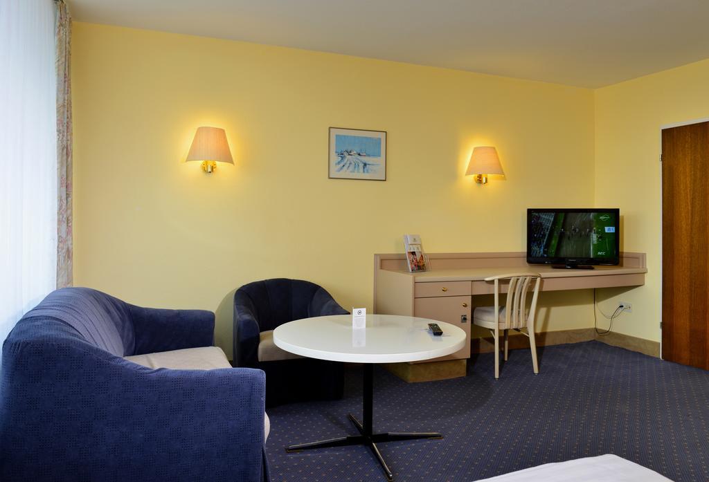 Hotel Sonnenhuegel Bad Kissingen Rum bild
